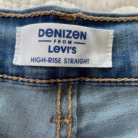 Denizen from Levi’s High Rise Straight Minimalist Normcore Jeans Size 8S - Picture 3 of 11